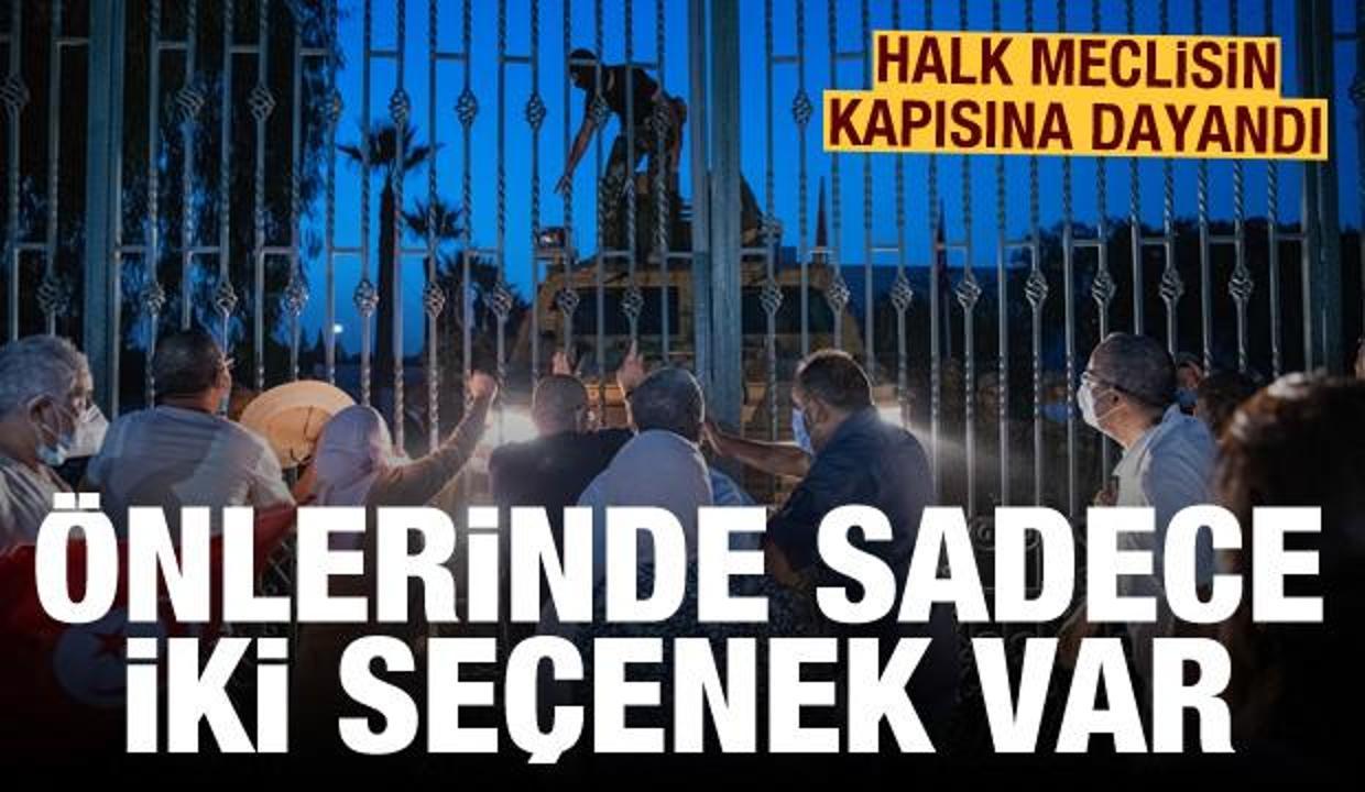 Tunus'ta neler oluyor: Siyasal darbenin arka planı!