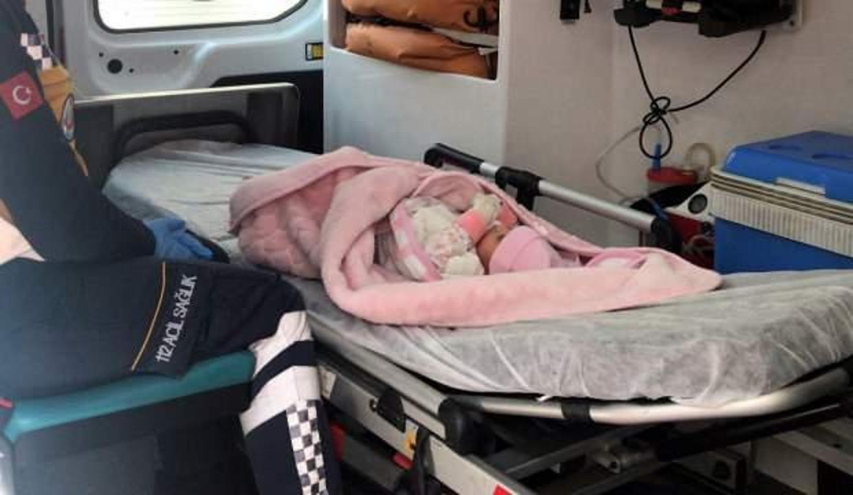 40 günlük bebeği sokağa attılar! GÜNCEL Haberleri