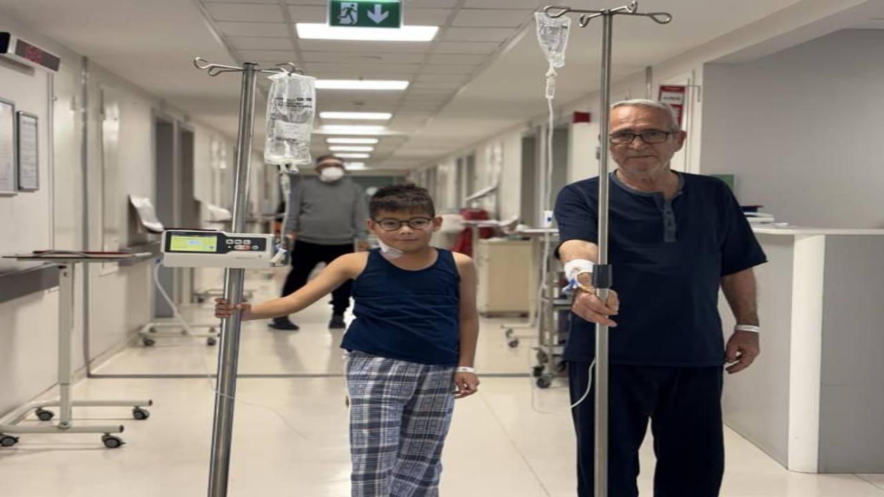 Torununa can oldu: Böbreğini 11 yaşındaki Bekir'e verdi