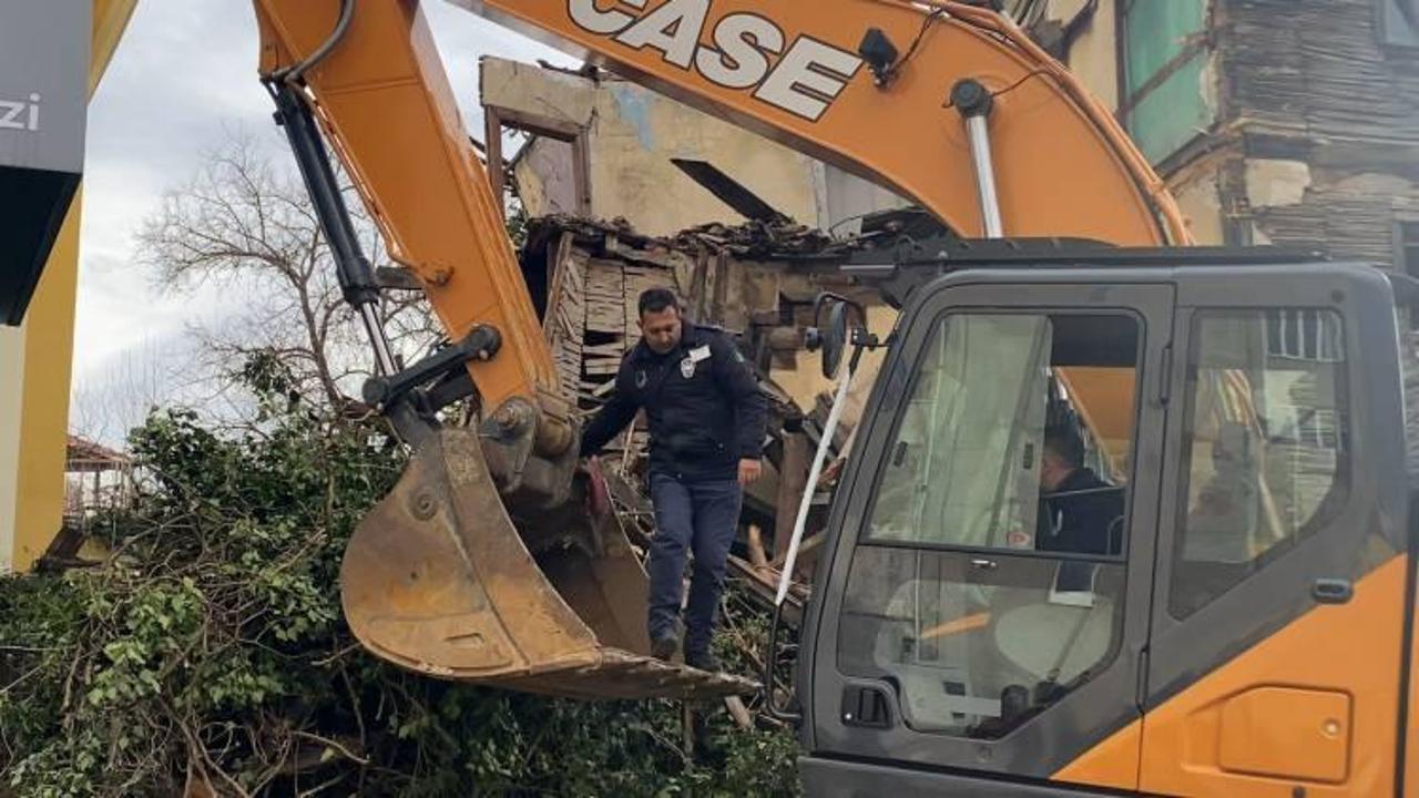 Bolu'da kepçeye binip canını tehlikeye attı: Sebebi ortaya çıktı