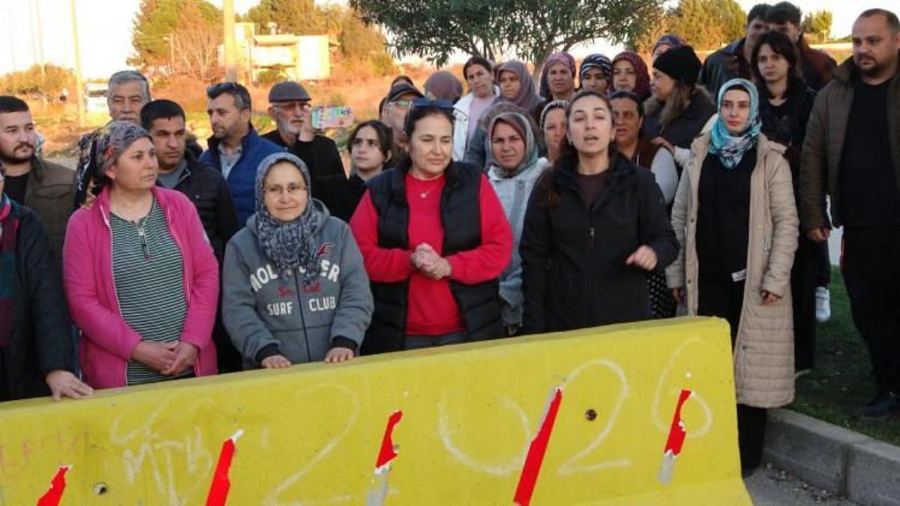 Antalya'da mahalleli film gibi olaya isyan etti: 'Hırsız gibi gidiyoruz'