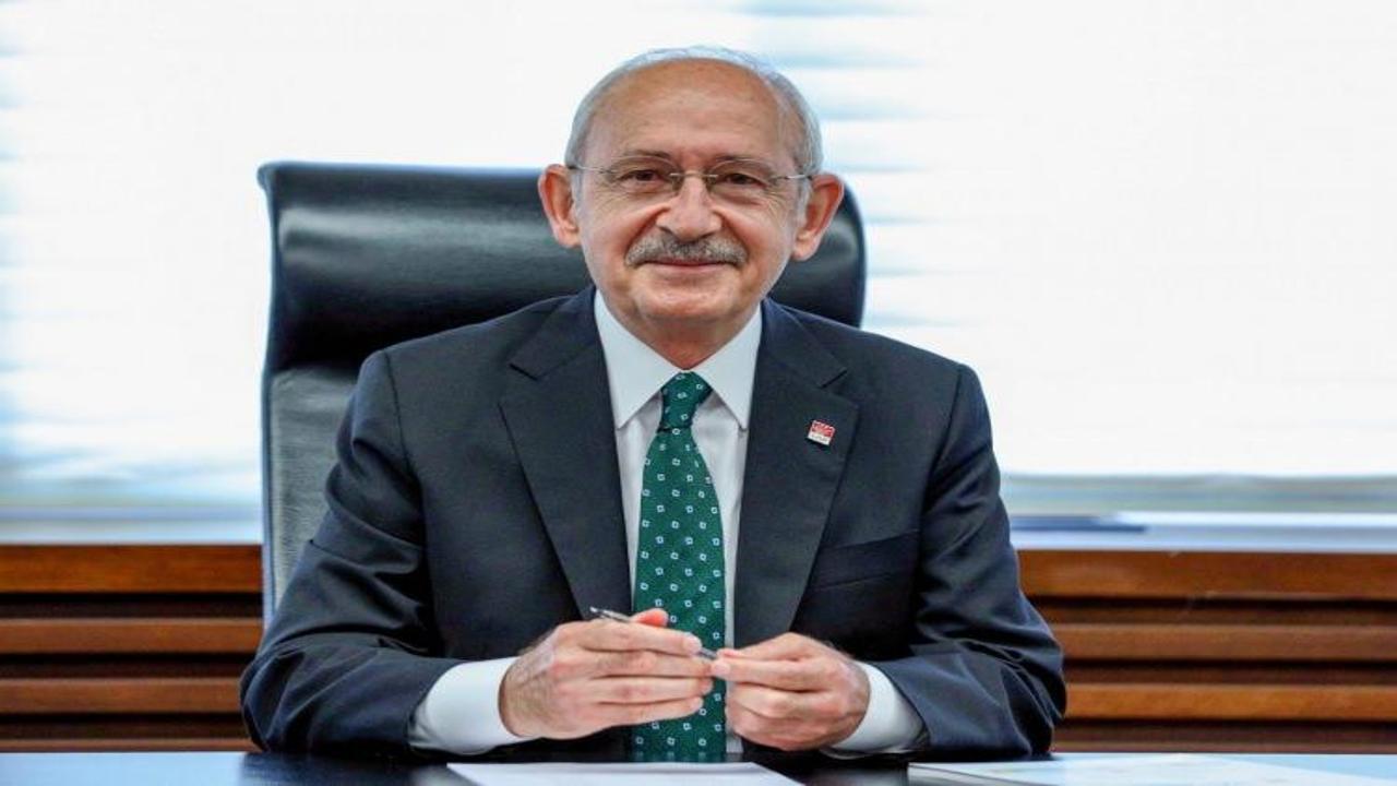 Yeni Parti’ye geçmediler! CHP’de kalan 44 milletvekilinin listesi Yeni Parti’ye geçmediler! CHP’de kalan 44 milletvekilinin listesi