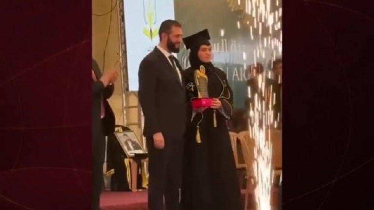 Diplomasını eşi Şara'nın elinden aldı