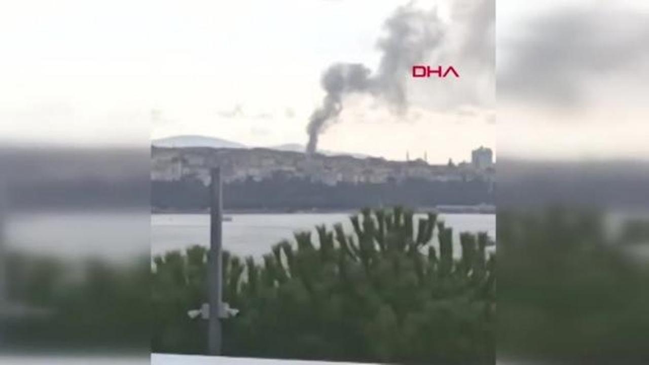 Kadıköy'de 20 katlı inşaatta yangın