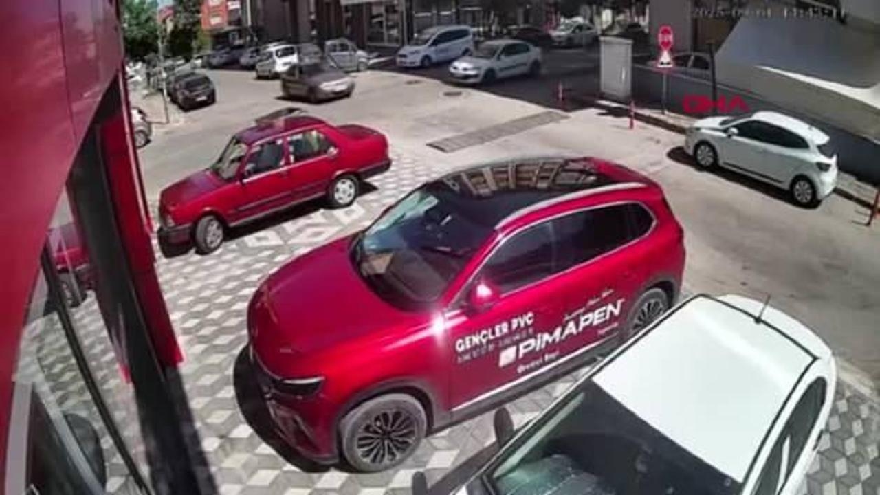 Esnafın trafik kazaları ile imtihanı! Müşteri değil, araba gözlüyoruz...