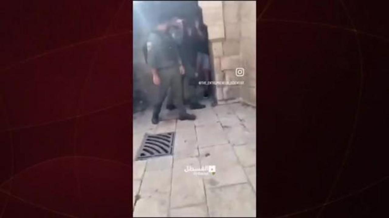 Kudüs’te 14 yaşındaki Filistinli çocuğa saldırı: Siyonist yerleşimciler linç etti