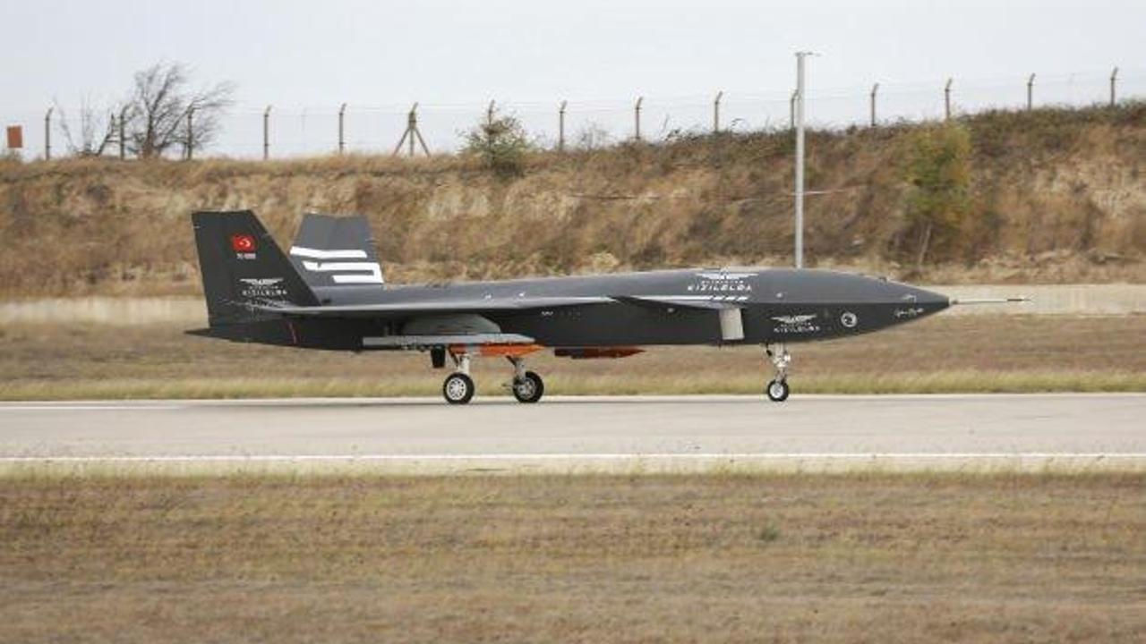 Bayraktar KIZILELMA'nın ilk kez mühimmatlı uçuşu paylaşıldı