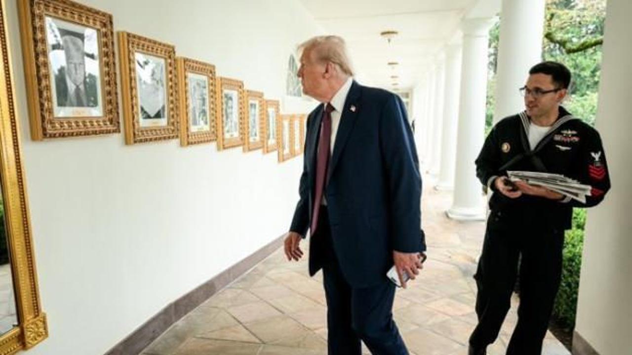 Trump'ın Beyaz Saray'da yaptığı değişiklik ABD'lileri bile kızdırdı! Joe Biden'ı aşağılayan portre fotoğrafı