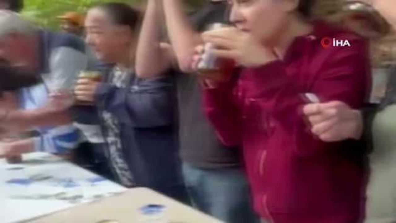 2 dakikada 1 kilogram bal yedi, izleyenler hayret etti