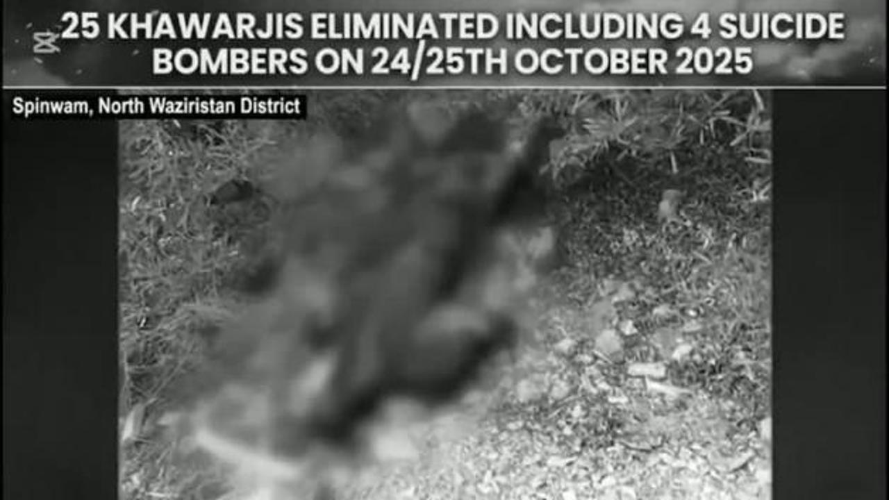 Pakistan-Afganistan sınırında sıcak çatışma: Onlarca ölü var