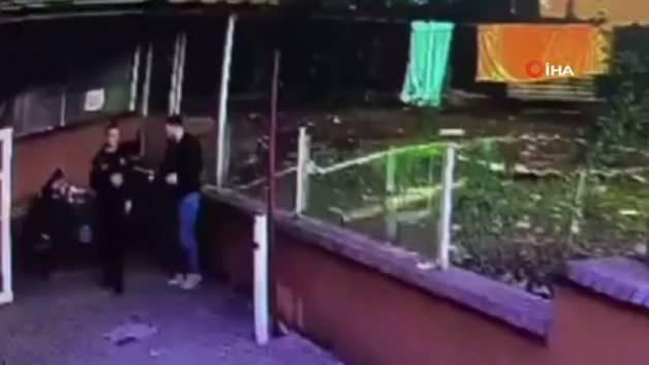 Bursa'da itfaiye personeli ölümden döndü: Balkondan atılan kola şişesi patladı