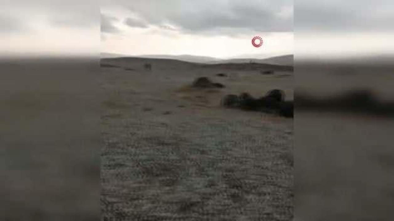 Elazığ'da yıldırım düşme anı böyle görüntülendi!