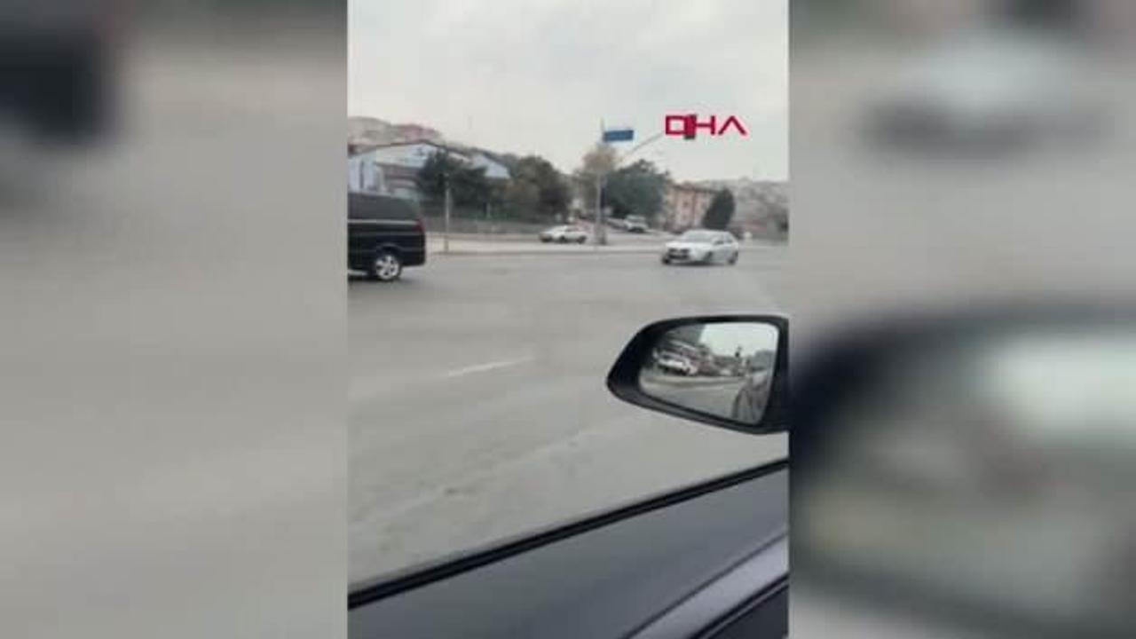 Öfkesi başına bela oldu! Saldırgan sürücü kendini yerde buldu!