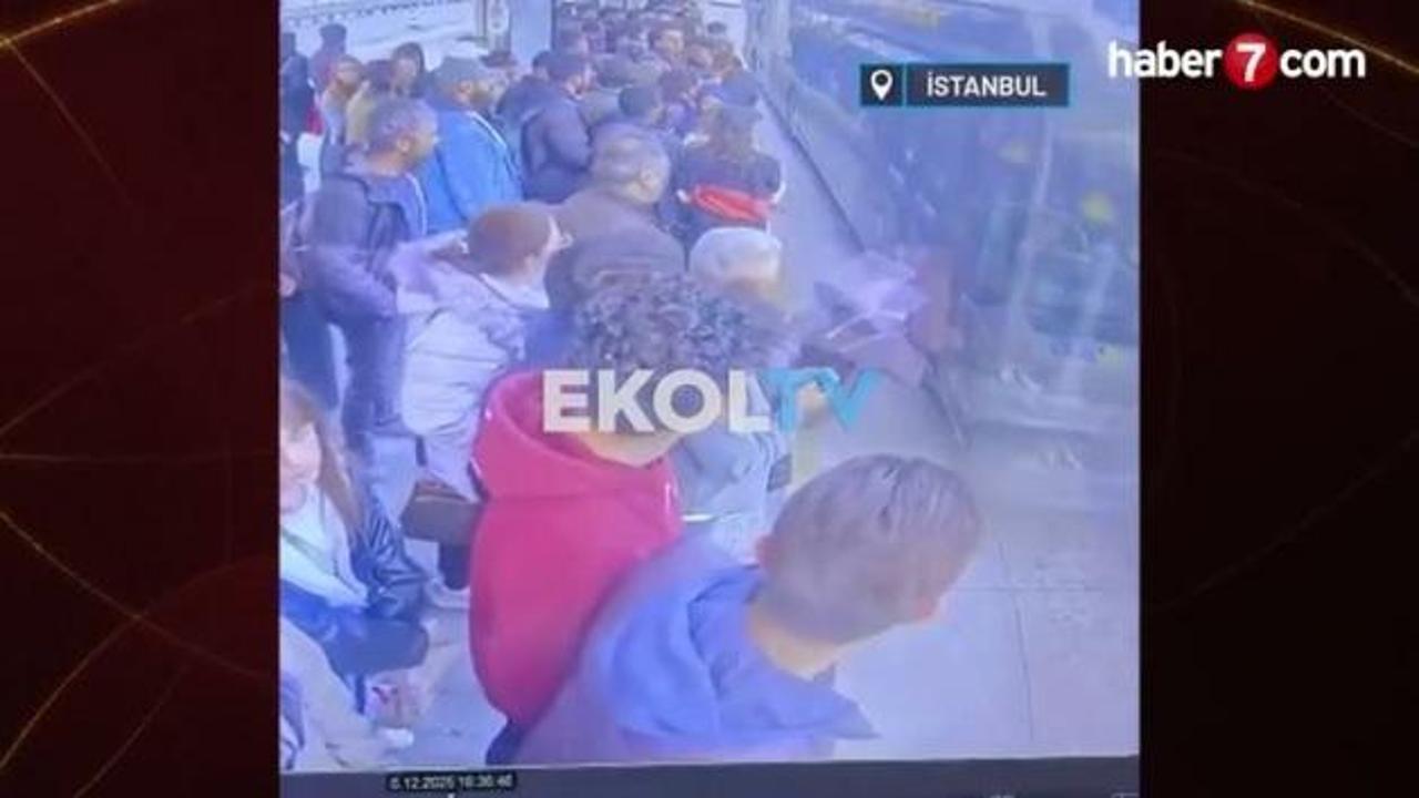İstanbul'da kahreden kaza! 14 yaşındaki kız metrobüsün altında kaldı!