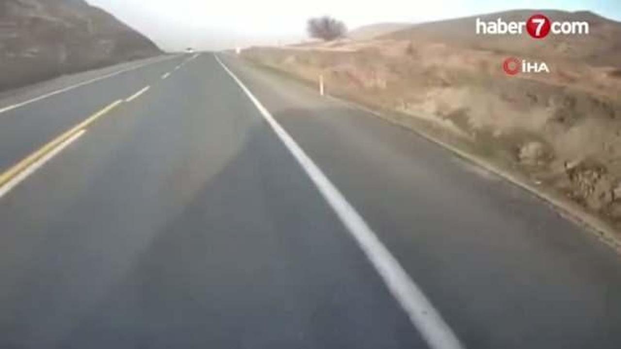 Elazığ'da yürekleri ağza getiren anlar! Hatalı sollama faciayla sonuçlanıyordu