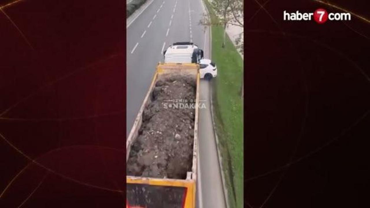 İzmir'de dehşet anları! Hafriyat kamyonu otomobili önüne alıp metrelerce sürükledi