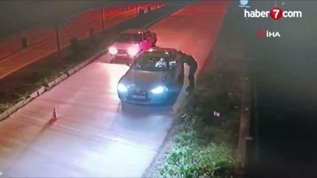 Dehşet saçan aracın polise çarpma anı kamerada