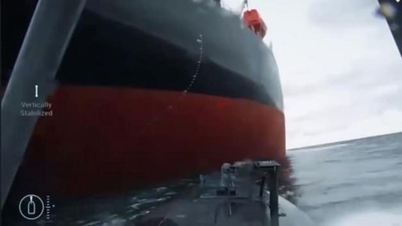 Ukrayna denizaltı insansız araçları Karadeniz'de Rus petrol tankerini vurdu