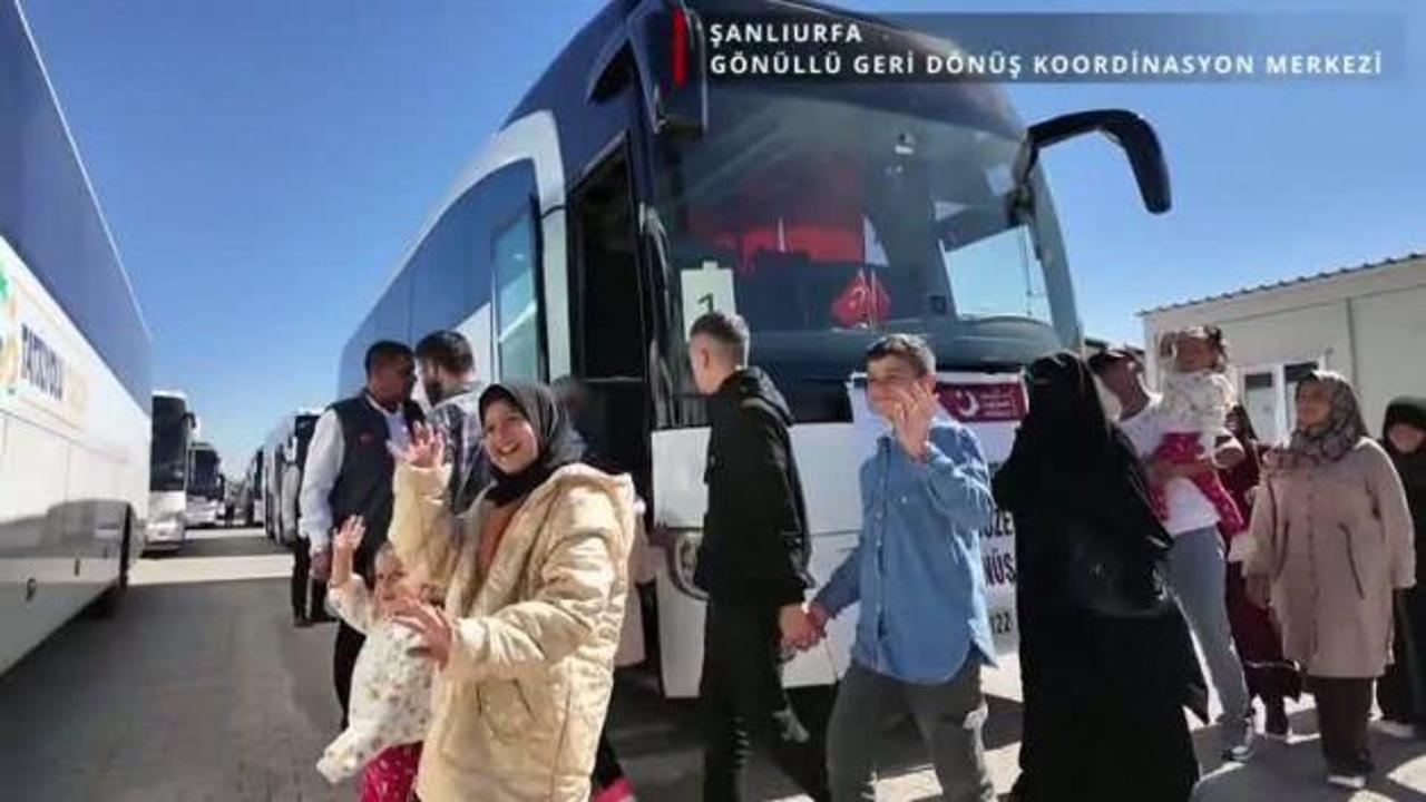 Bakan Yerlikaya, Esed sonası ülkelerine dönen Suriyeli sayısı açıkladı !
