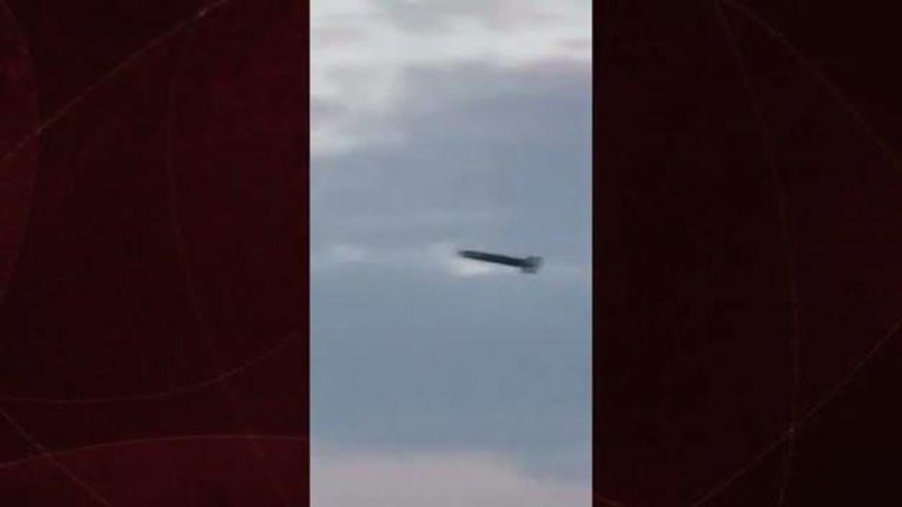 Türk gemisinin Ukrayna limanında vurulma anı kameralara yansıdı