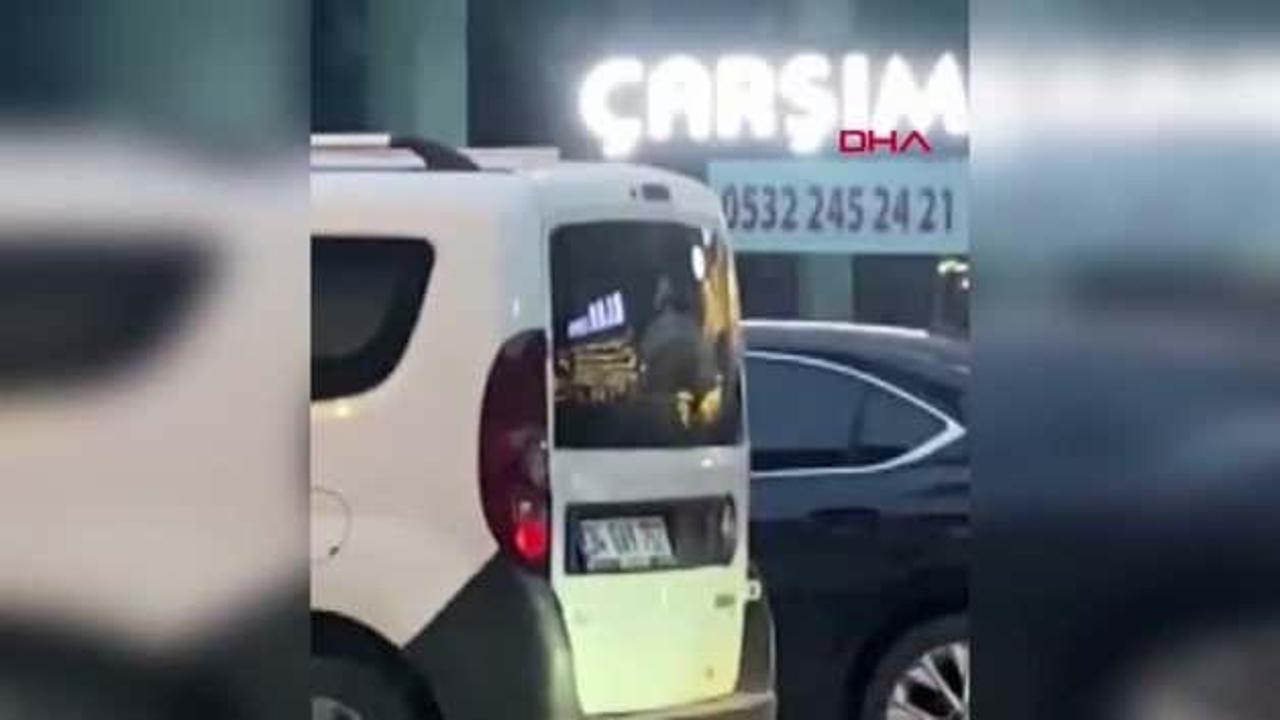 Kadıköy’de trafikteki sopalı kavga kamerada