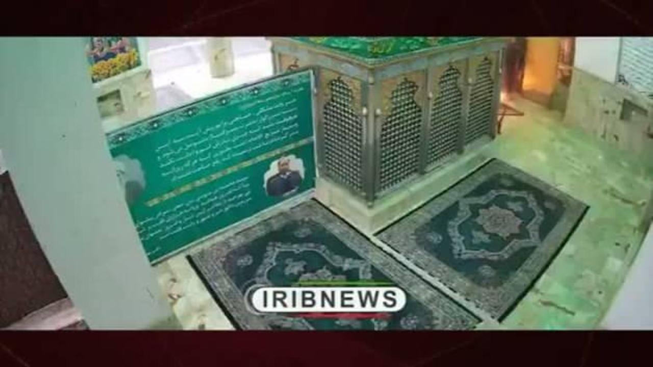 İran'da eylemciler kutsal mekanlara da saldırdı