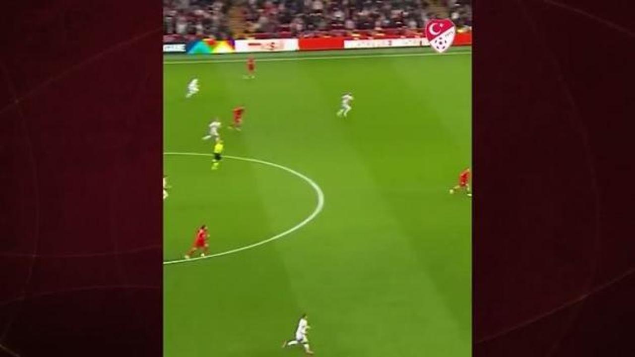 Orkun Kökçü'nün attığı gol yılın golü seçildi!