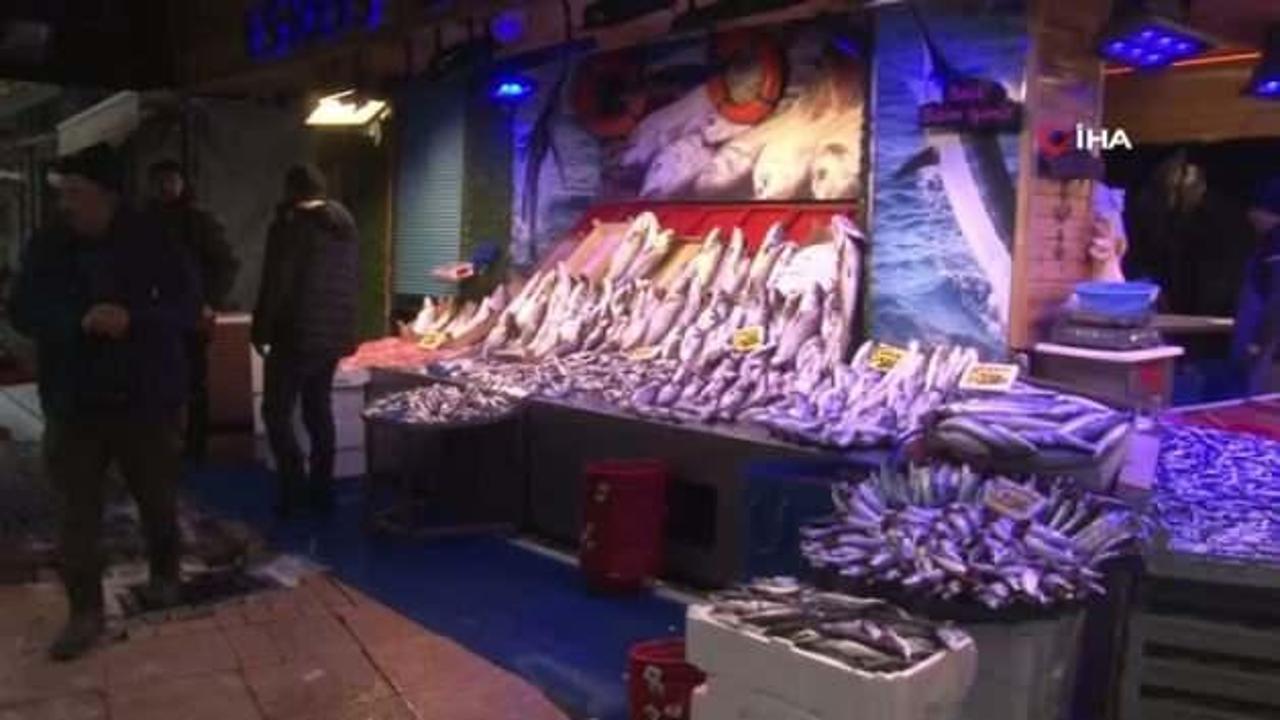 Soğuk havalar, balık tezgahlarını da vurdu