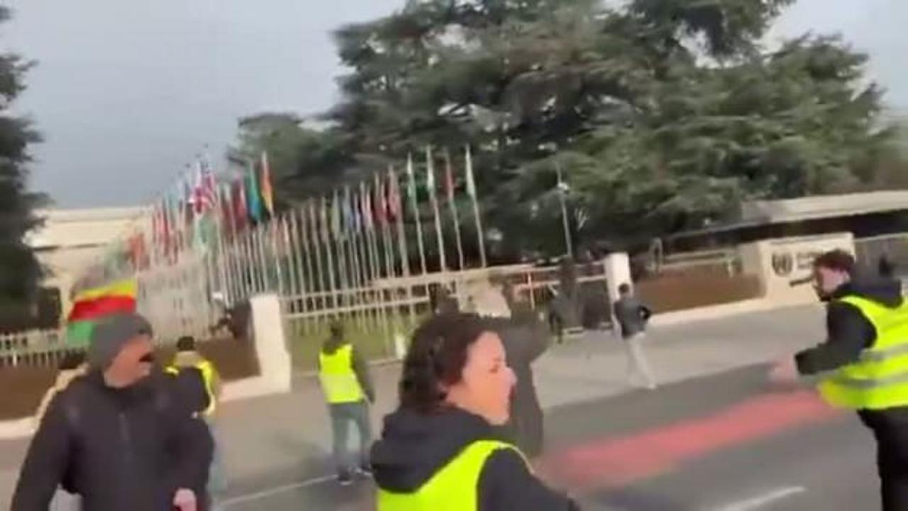 YPG/SDG'li teröristler, BM binasına saldırdı!