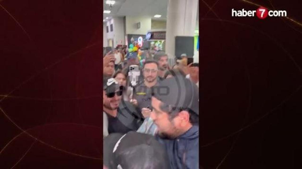 Barcelona SC taraftarından Benedetto'ya tepki: Hırsızlık değil mücadele istiyoruz