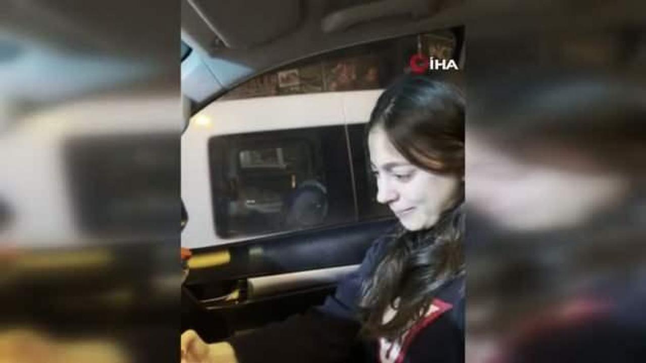 Depremzede Beliz'in, kendisine üşümesin diye montunu veren albayla görüşmesinde duygusal anlar yaşandı