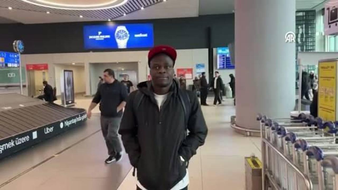 Olaitan'a karşılama yapılmadı! Havalimanındaki görüntüsü gündem oldu