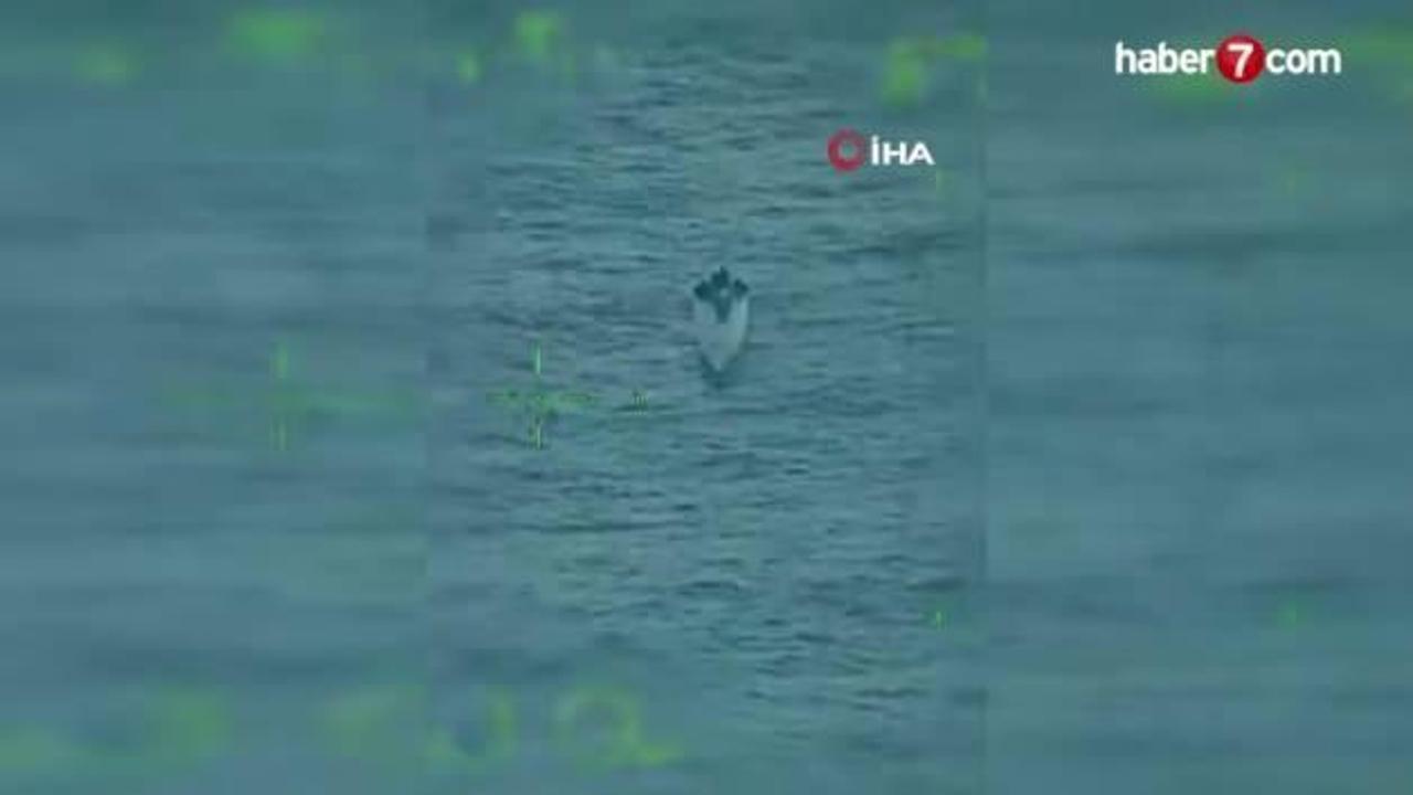 Meksika Donanması, yaklaşık 4 ton uyuşturucu taşıyan denizaltıyı ele geçirdi