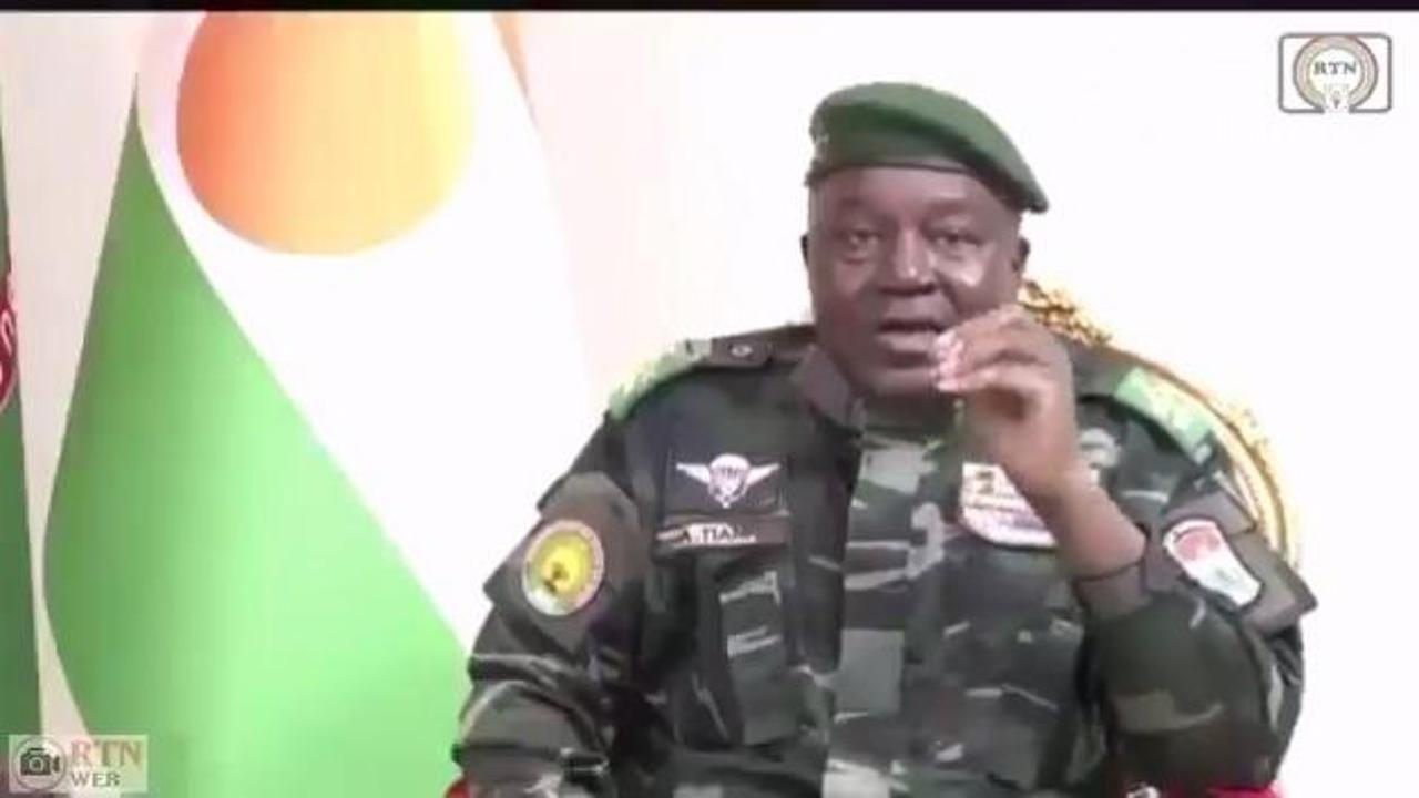 Nijer lideri Tiani isyan etti: Bölgeyi Fransız ve Ukraynalı askerler ele geçirdi