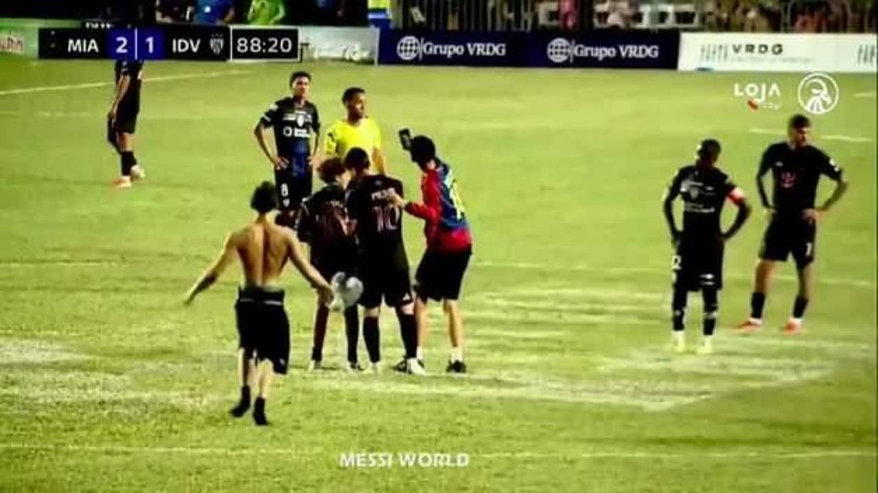 Taraftara müdahale etmek isteyen güvenlik Messi'yi sakatlıyordu!