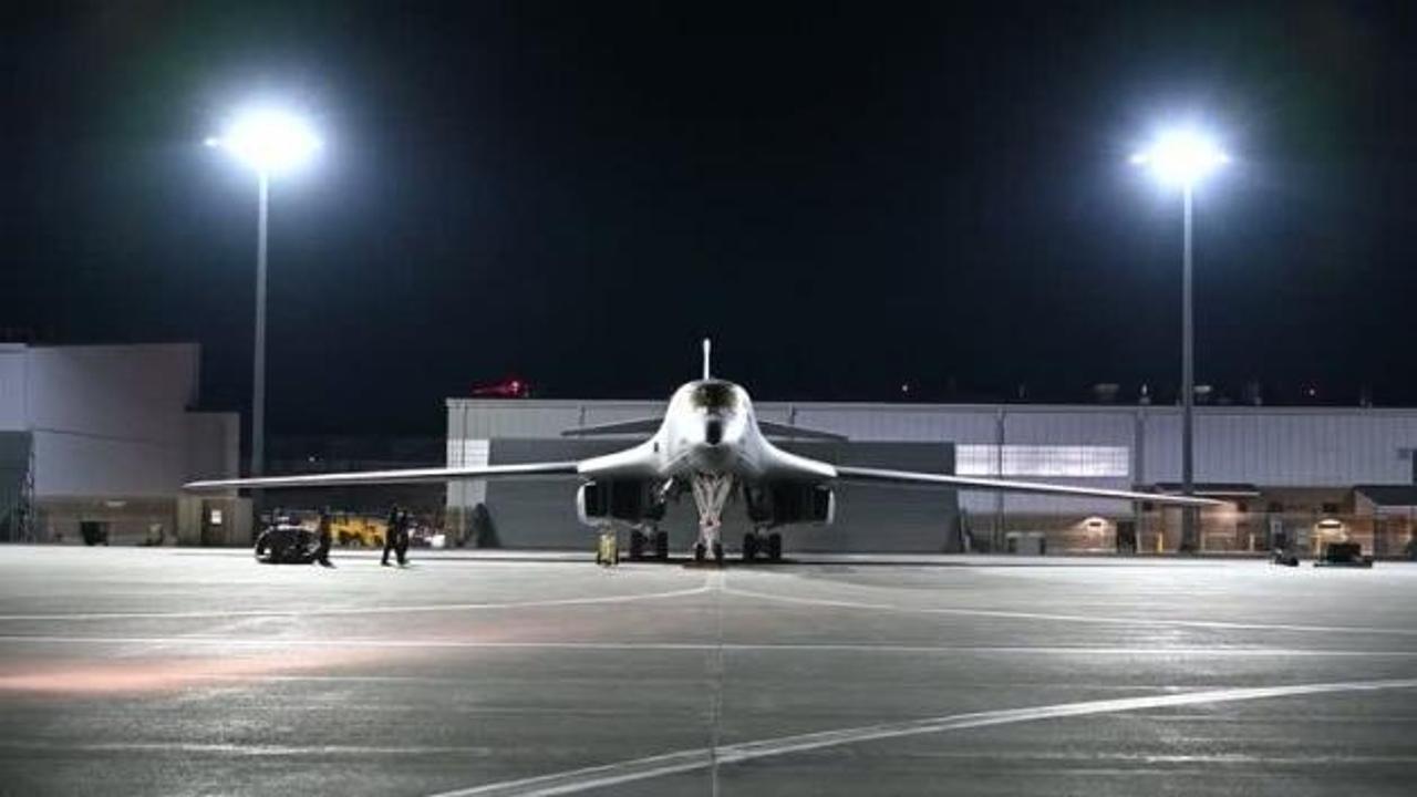 CENTCOM: 11 İran gemisini imha ettik