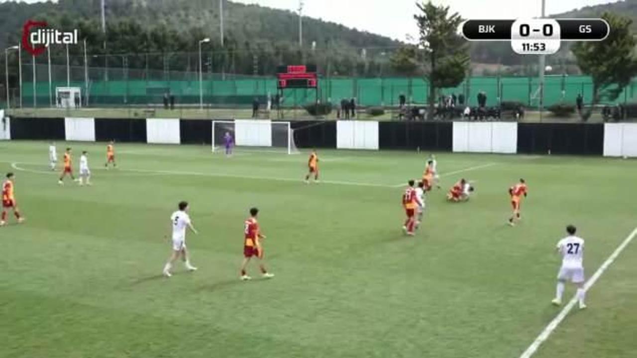 Derbide inanılmaz gol! Kimsenin beklemediği yerden 90'a astı