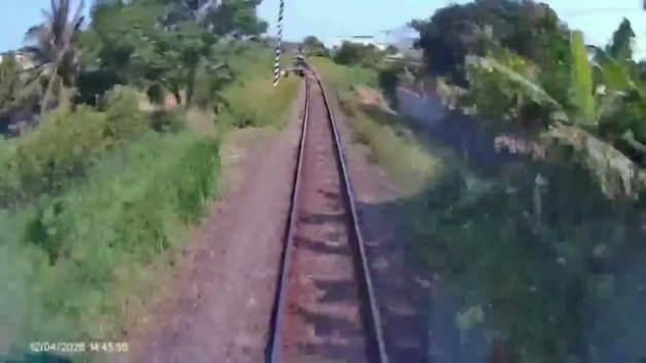 Vietnam'da feci tren kazası: 10 yaşındaki çocuk feci şekilde can verdi