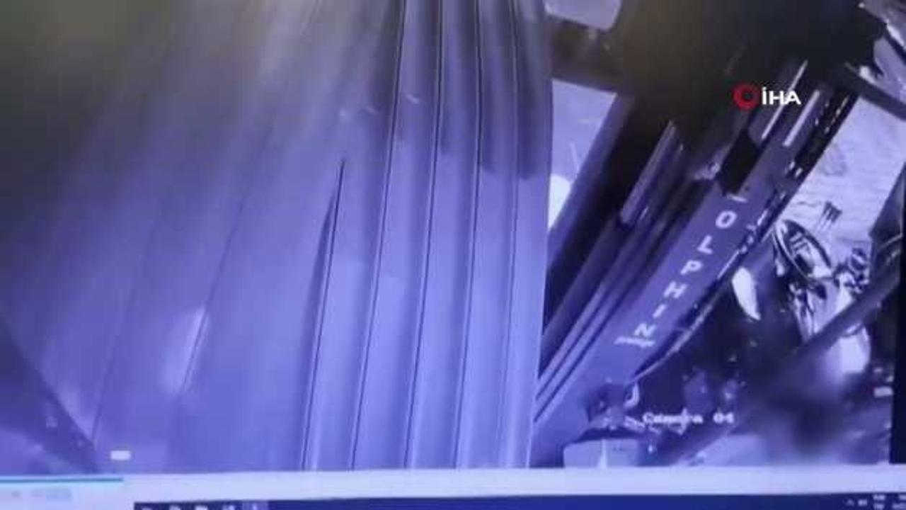 Forklifle kuyumcuyu soydu eşekle kaçtı! İşte o ilginç soygun anı