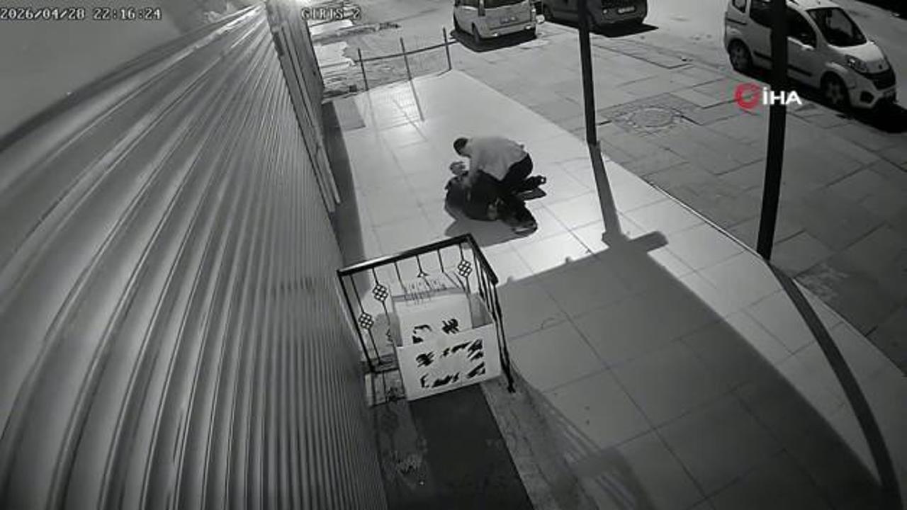 Gözü dönmüş cani önünü kestiği yaşlı adamın parasını çalıp öldüresiye darp etti
