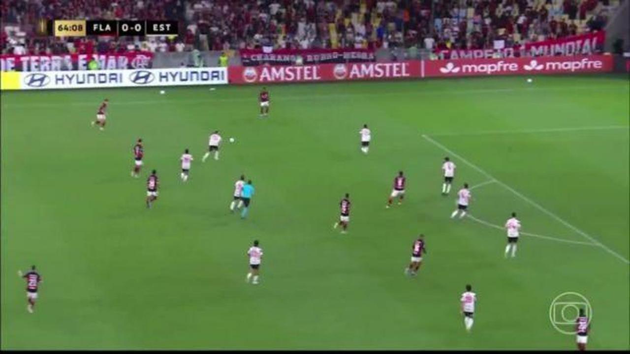 Fernando Muslera Flamengo maçında yediği golle eleştirilerin hedefinde!