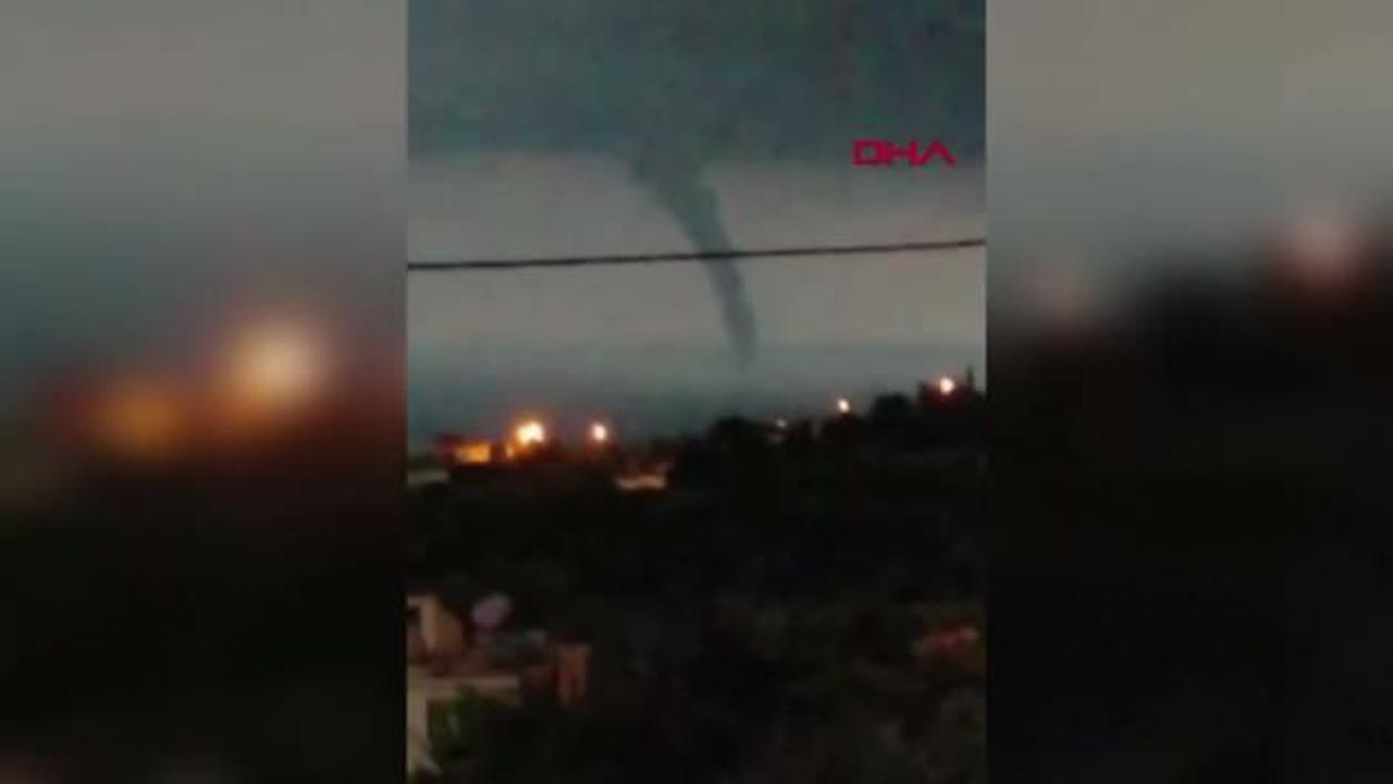 Hatay’da denizde iki dev hortum