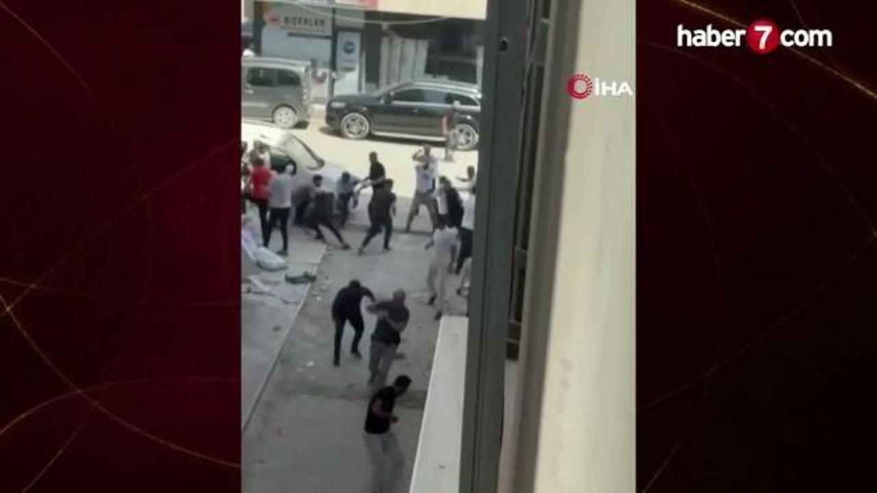 Van'daki meydan kavgasında tarafları ayırmak için TOMA devreye girdi