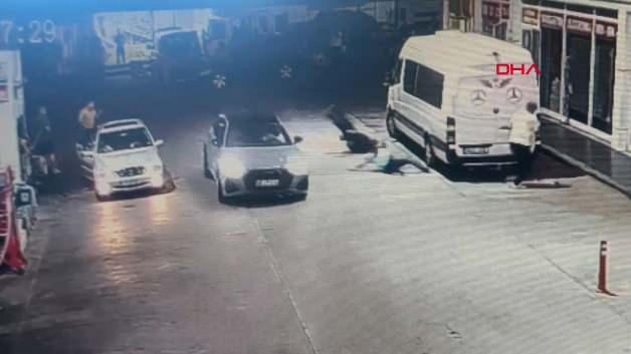 Edirne'deki feci anların görüntüsü ortaya çıktı: İki kiÅiyi böyle ezip kaçmıÅ!
