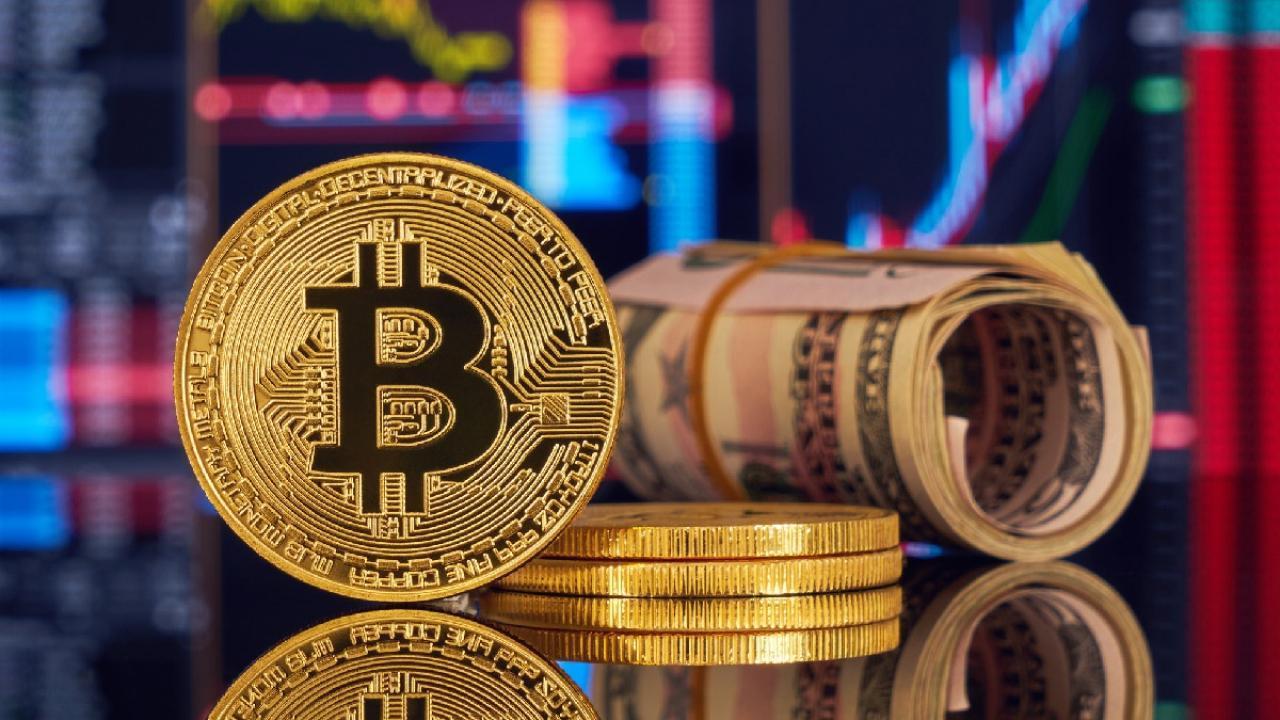 Bitcoin fiyatları tepetaklak