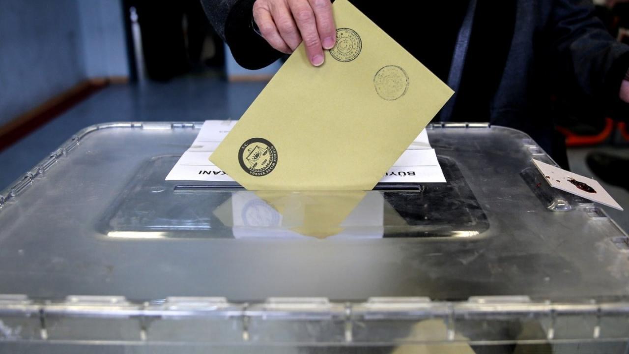 Son seçim anketinde oranlar açıklandı: İşte parti parti sonuçlar - Haber 7 SİYASET