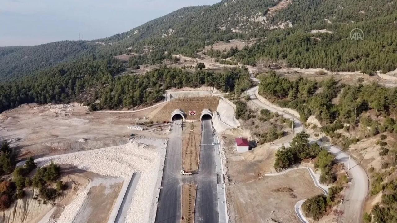 Honaz Tünelleri'nde hazırlıklar tamam! Açılışa sayılı günler kaldı