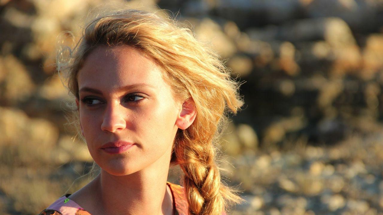 Serenay Sarıkaya ve Ayşe Barım Hakkındaki İddialar Gündeme Damga Vurdu