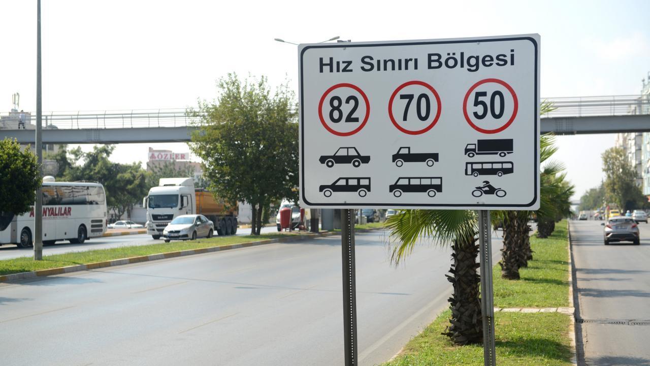 Genelge yayımlandı! Milyonlarca sürücüye müjde: Hız sınırları yeniden  gözden geçiriliyor - Haber 7 GÜNCEL