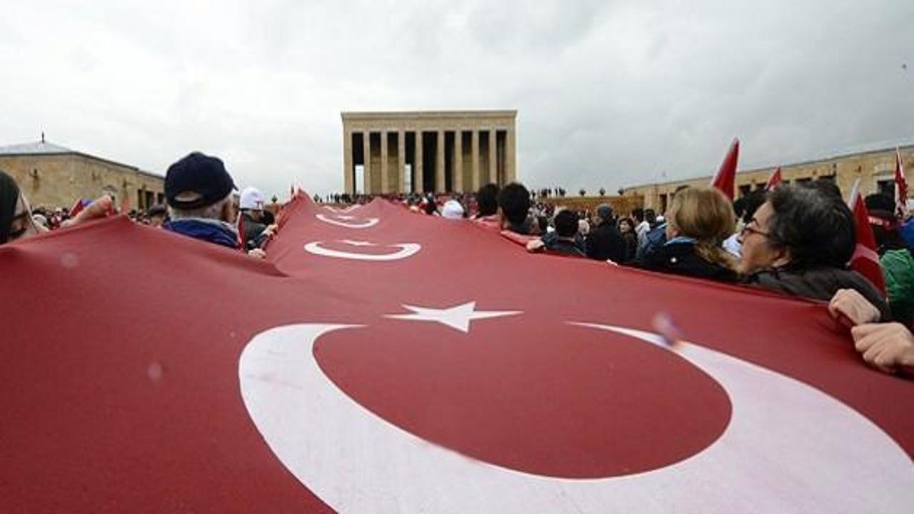 10 Kasım Atatürk'ü Anma Günü törenleri sürüyor